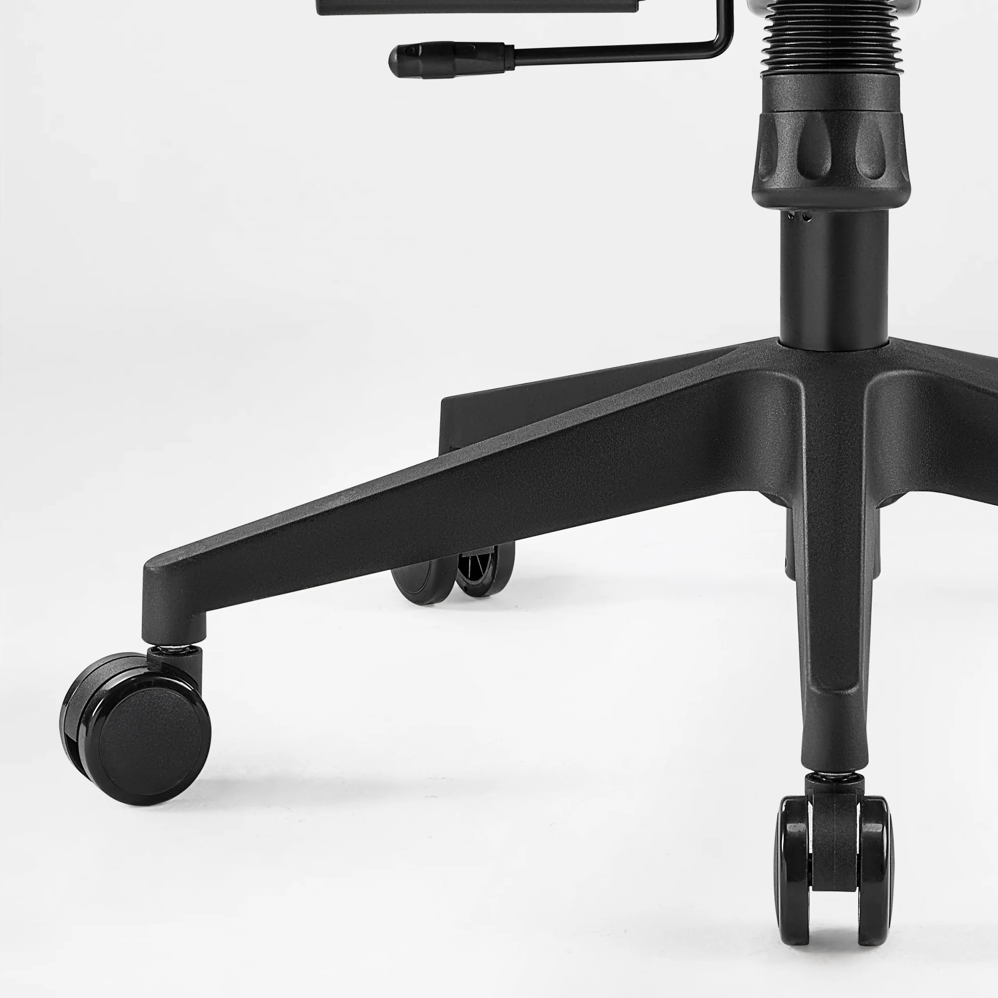 Nico, Mesh Ergonomic Office Chair - Image 13